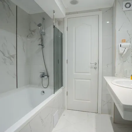 Hotel Perla Royal 5*