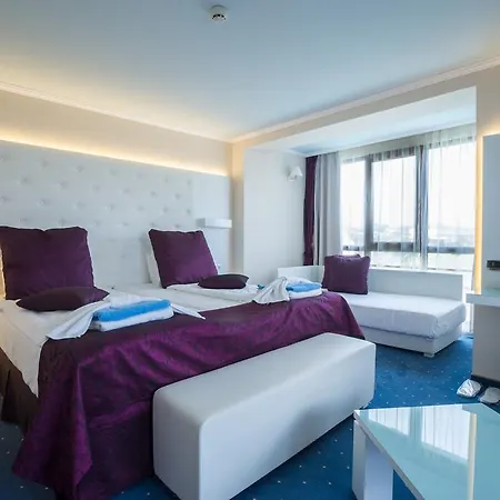 ホテル Perla Royal プリモルスコ