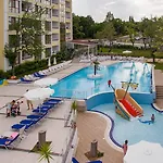 Hotel Perla Royal