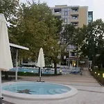Perla Royal 5*