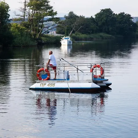 ホテル Perla Royal