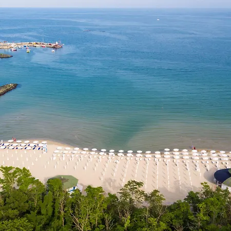 ホテル Perla Royal プリモルスコ