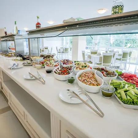 Perla Royal ホテル