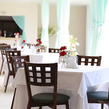 Perla Royal 5*