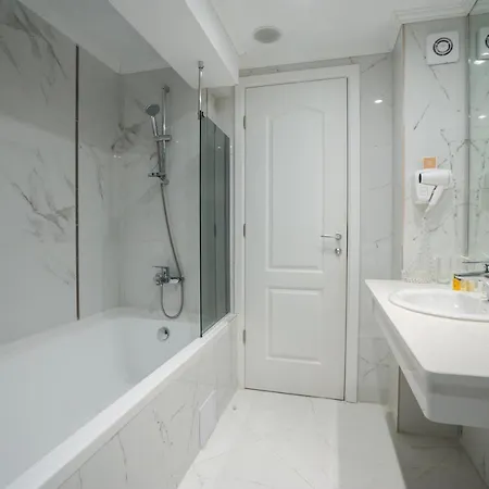 Perla Royal 5*