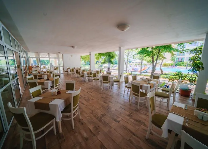 Hotel Perla Royal - 5*